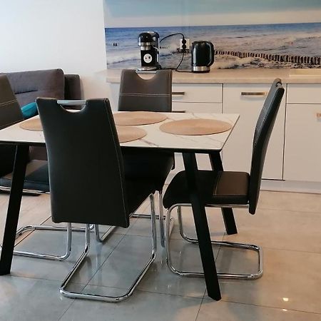Apartamenty Mariela-Kolobrzeg Z Garazem 外观 照片